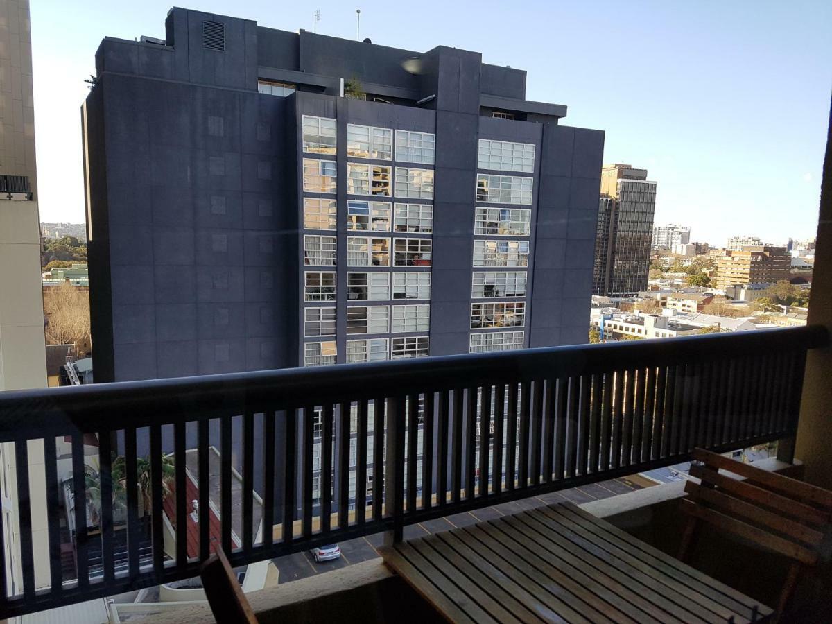 Paxsafe Sydney Affordable Hyde Park Apartments Exterior photo